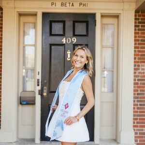 Meet your Posher, Tegan